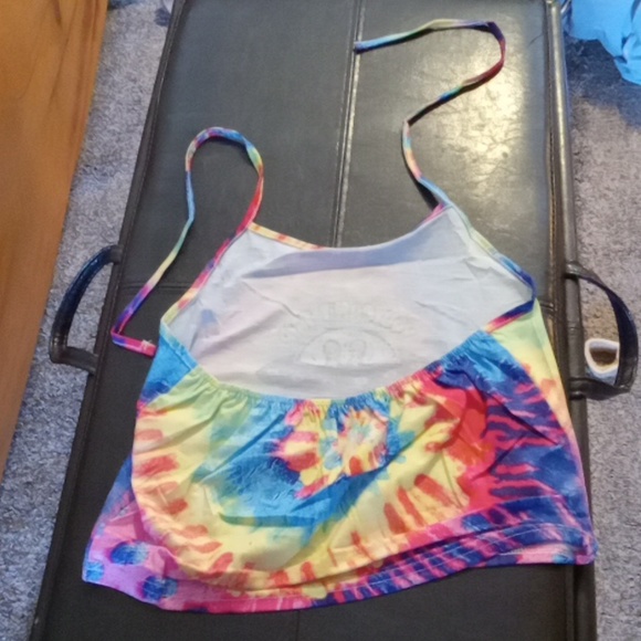 Top - Picture 3 of 4